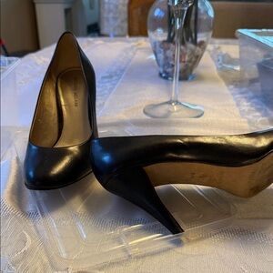 ANTONIO MELANI Classic Black Leather Heels